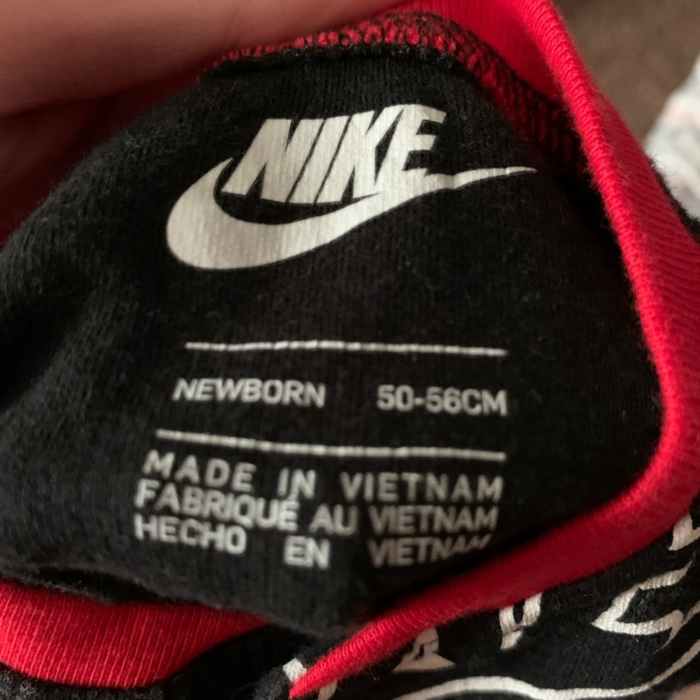 Set of three Nike sleepers boy